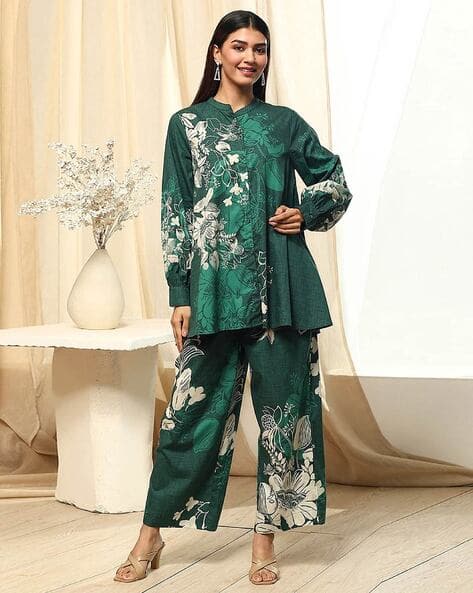 ASHRIFAB Women Floral Print Shirt & Palazzos Co-Ord Set