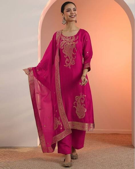 Twika Women Embroidered 3-Piece Straight Kurta Set