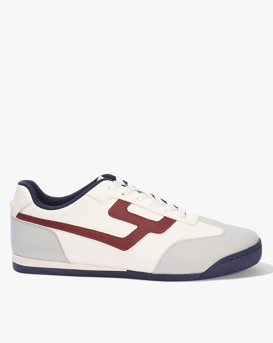 Men Low-Top Lace-Up Sneakers