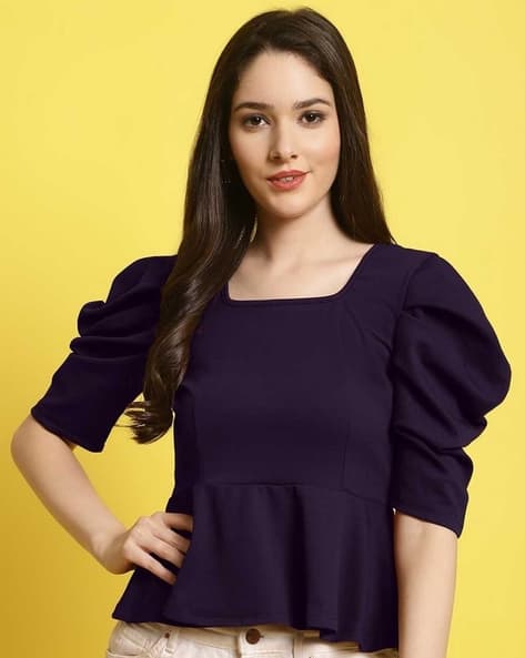 SHYAM SUNDARI Women Fitted Square-Neck Top