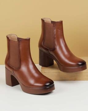 mochi Women Ankle-Length Boots -picture-14