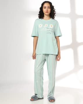 rio Women Graphic Print T-Shirt & Pyjamas Set-picture-15