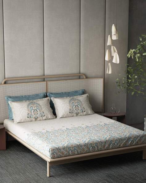 BOMBAY BEDDING COMPANY 210 TC Floral Print King-Size Cotton Bedsheet with Pillow Covers