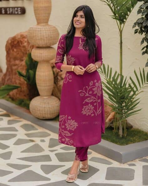 Kiana House Of Fashion Women Floral Straight Kurta Set