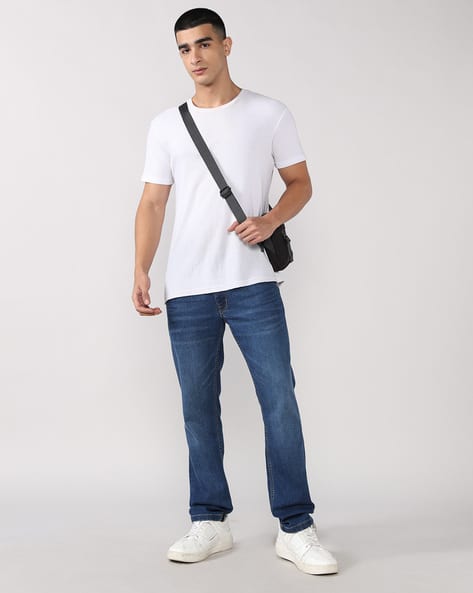 Men Lightly Washed Slim Fit Jeans