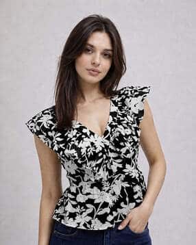 Women Floral Print Slim Fit V-Neck Top-image-14