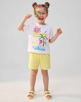 united colors of benetton Boys Graphic Print Round-Neck T-Shirt-picture-23