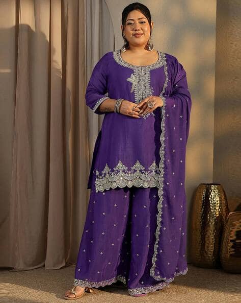 Extra Love by Libas Women Embellished & Embroidery Kurta Set