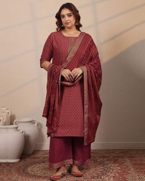 Extra Love by Libas Women Printed Kurta Set