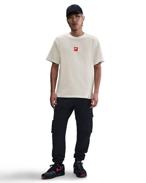 NIKE Men Summit MAX90 FA24 Regular Fit T-Shirt