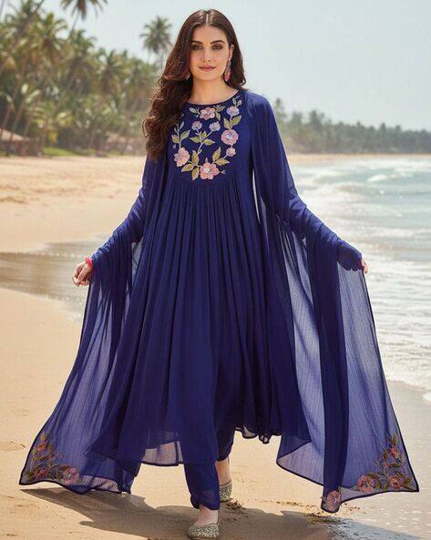 Nyrika Women Embroidery Anarkali Kurta Set