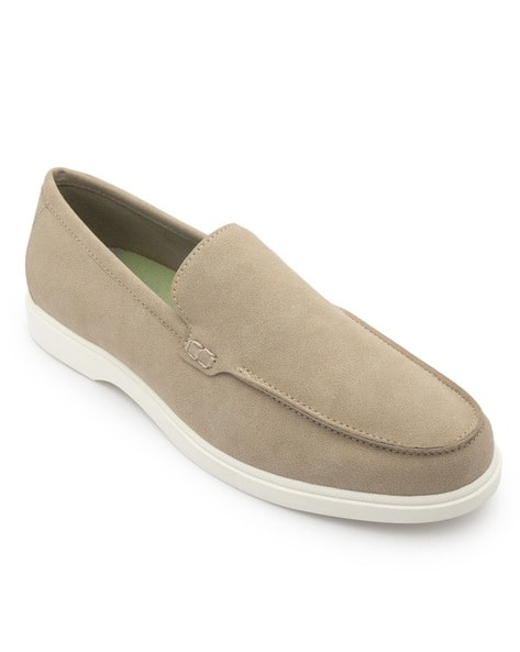RED TAPE Men Round-Toe Slip-On Formal Shoes