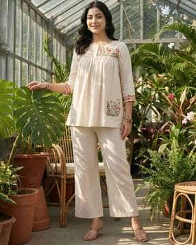 nyrika Women Embroidered Top & Trouser Co-Ord Set-picture-34