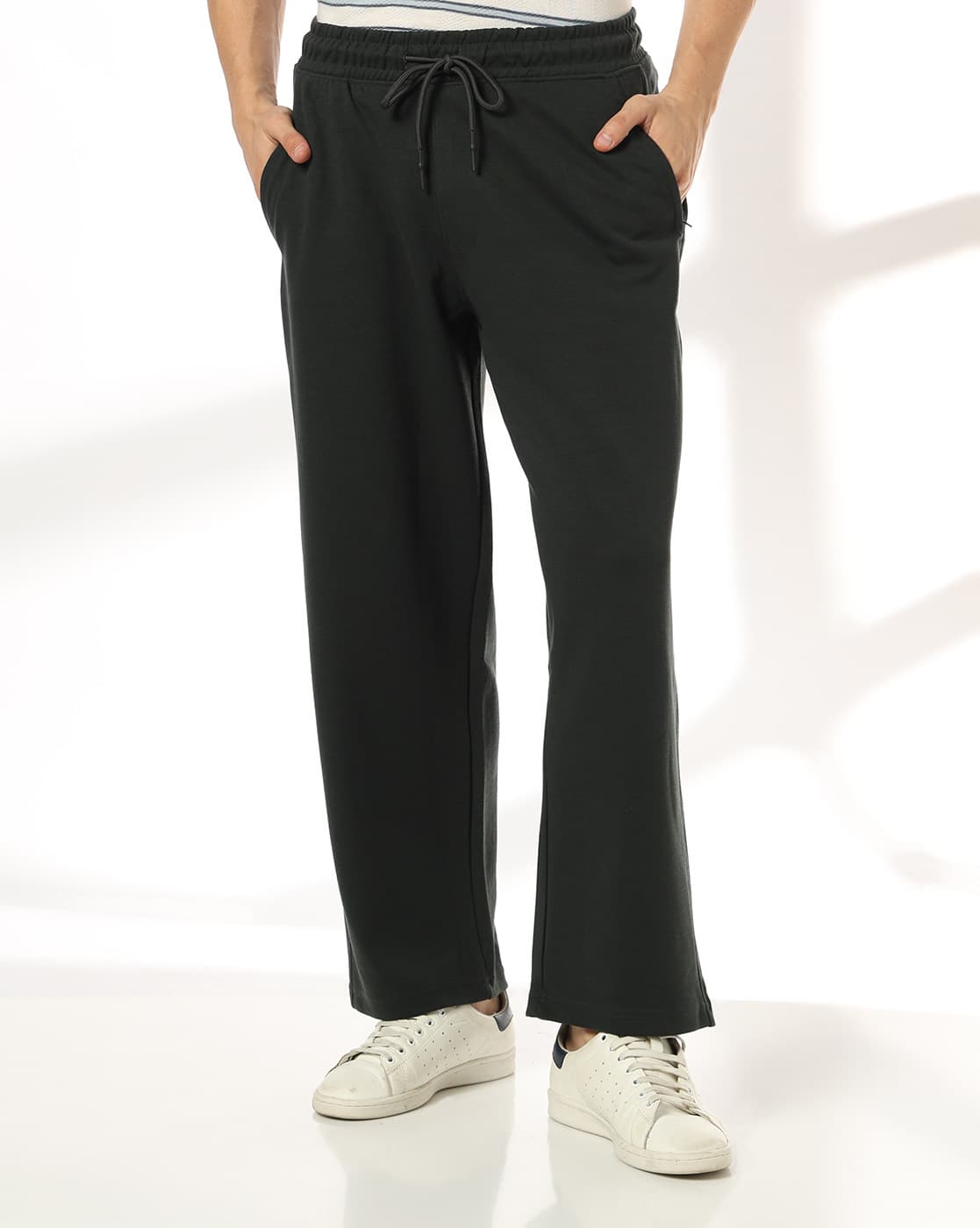 Men Foma Base Loose Fit Straight Track Pants — image 1 of 10