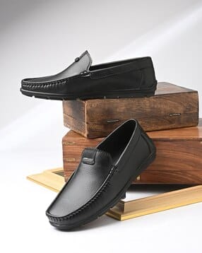 buda jeans co Men Embossed Loafers with Metal Accent-picture-20