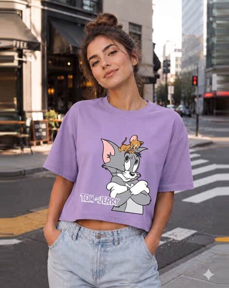 LEIA Women Graphic Print Regular Fit T-Shirt
