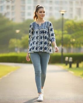 revangi Women Floral Kurti-picture-19