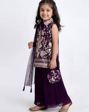 hopscotch Girls Embroidered 3-Piece Kurta Suit Set-picture-16
