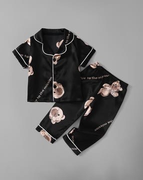 Boys Graphic Nightsuit Set-image-17