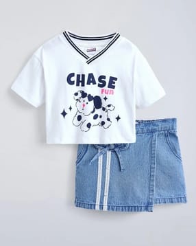 Texture Shorts with Top-image-49