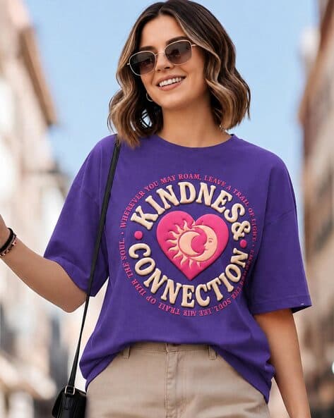 XQsee Women Typographic Print Oversized Crew-Neck T-Shirt