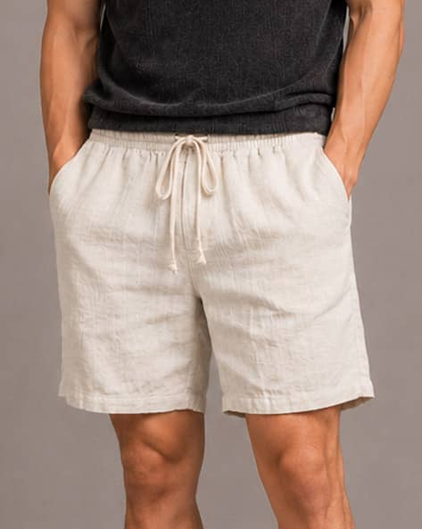 Men Patterned Regular Fit Shorts with Insert Pockets