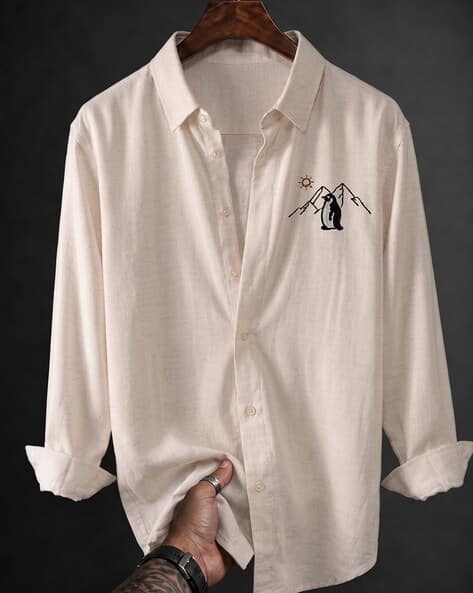 Buda Jeans Co Men Embroidered Regular Fit Shirt
