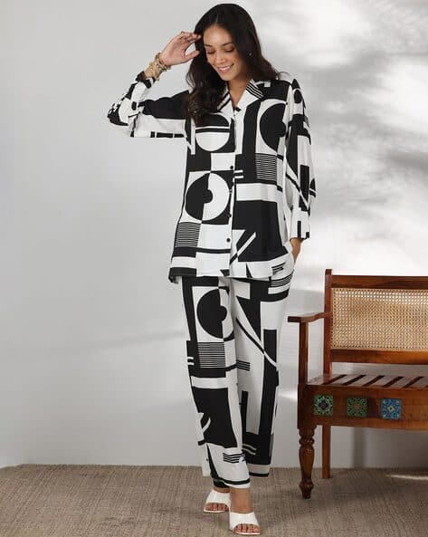 Gerua By Libas Women Printed 2-Piece Co-Ord Set