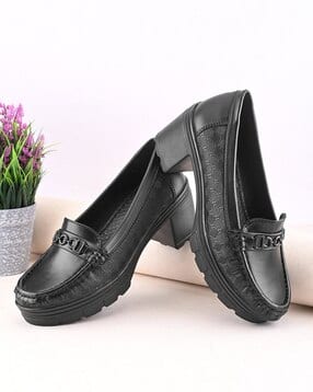 xe looks Women Chunky-Heeled Shoes with Metal Accent-picture-53