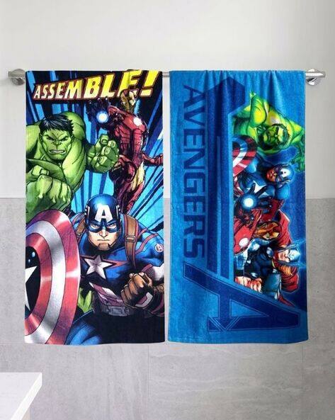 ATHOM LIVING Pack of 2 Marvel Print Bath Towels