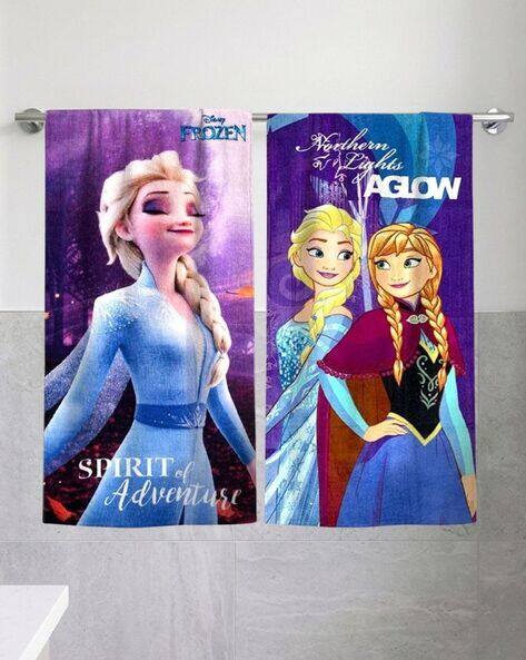 ATHOM LIVING Pack of 2 Cartoon Printed Bath Towels