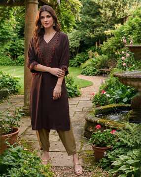 lakshita Women Embroidered V-Neck Kurta-picture-37