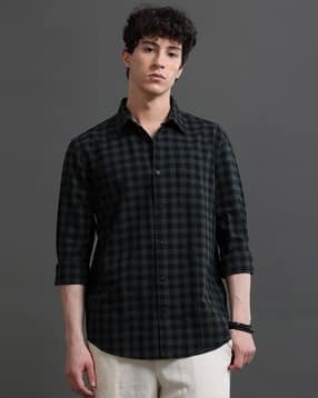 Men Checked Oxford Slim Fit Shirt-image-46