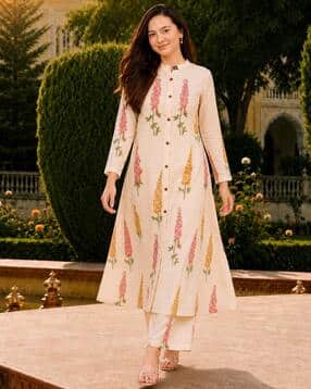 texstile Women Floral Print Flared Kurta Set-picture-21