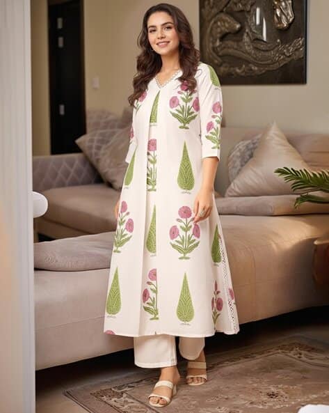 GOSRIKI Women Floral Print A-Line Kurta Suit Set