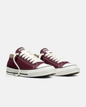 converse Unisex Chuck Taylor Lace-Up Sneakers-picture-11