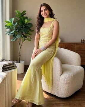 nyrika Women Embroidered 3-Piece Straight Kurta Set-picture-10