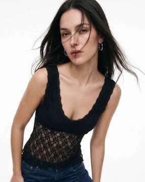 outzidr global Women Lace Fitted Top-picture-18