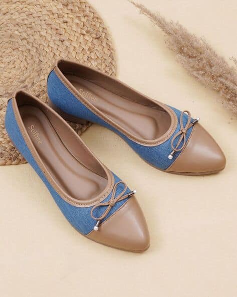 Selfiee Women Colourblock Slip-On Ballerinas
