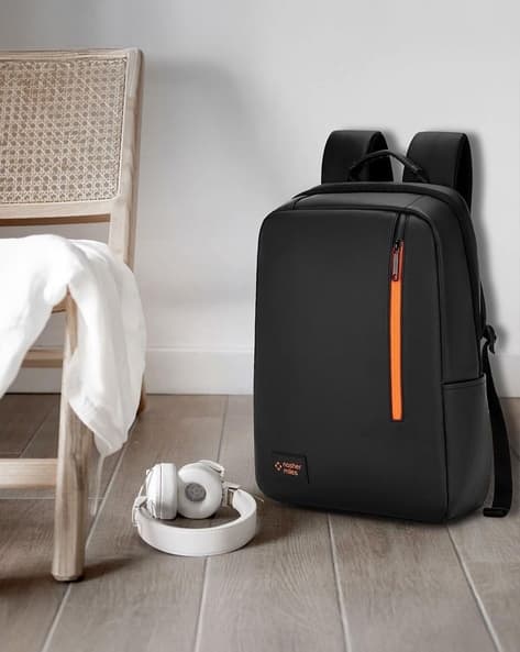Nasher Miles Unisex Laptop Backpack with Padded Shoulder Straps