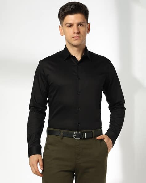 NETPLAY Men Slim Fit Spread Collar Shirt