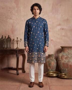 ethnic bay Men Embroidered Straight Kurtas-picture-41