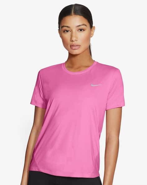 NIKE Regular Fit Round-Neck T-Shirt with Logo Print
