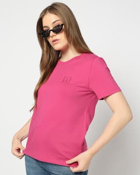 gap Women Slim Fit Round-Neck T-Shirt with Logo Print-picture-23