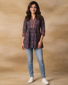 Women Printed Regular Fit Tunic-image-7