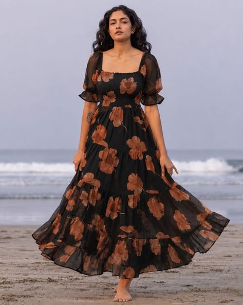 XQsee Women Floral Printed Square-Neck Fit and Flare Dress