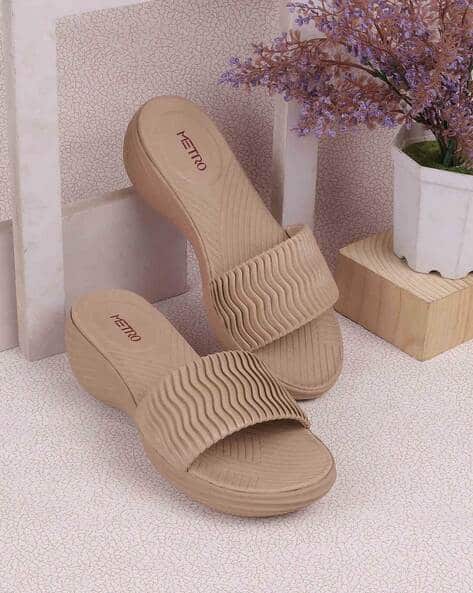 Women Slip-On Round-Toe Wedges