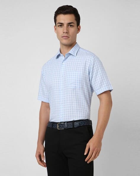 VAN HEUSEN Men Checked Regular Fit Shirt