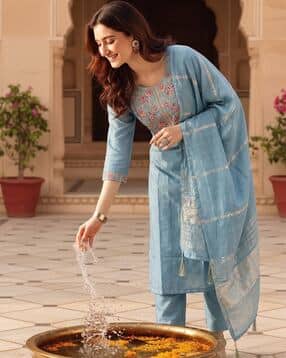 svaraa Women Embellished & Embroidered Straight Kurta Set with Dupatta-picture-24