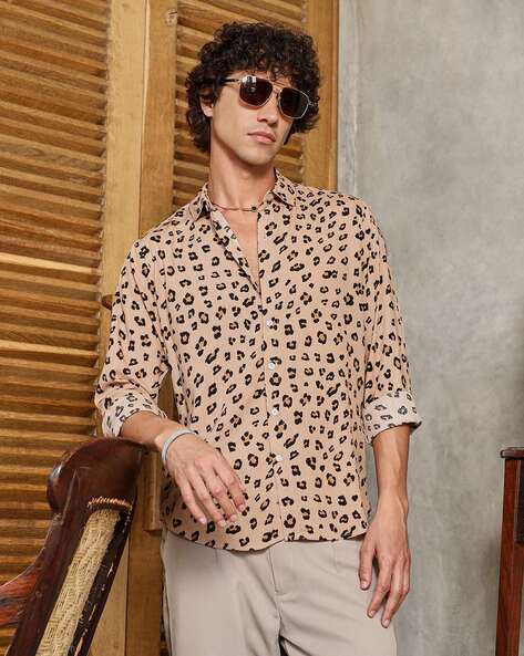 CAHOOT Men Graphic Regular Fit Shirt